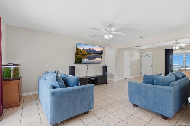 511 Solar, San Antonio, TX 78227
