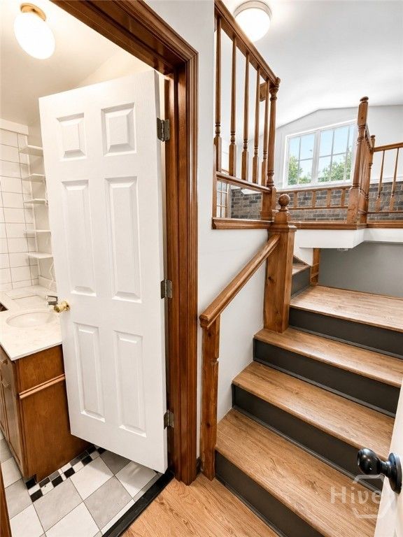 Image 19 of property listing at 2903 W Bay Street 2, Savannah, GA 31408