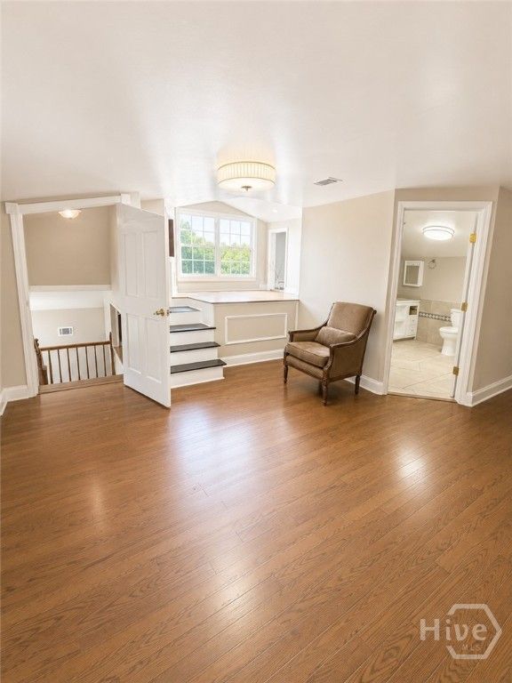 Image 27 of property listing at 2903 W Bay Street 2, Savannah, GA 31408