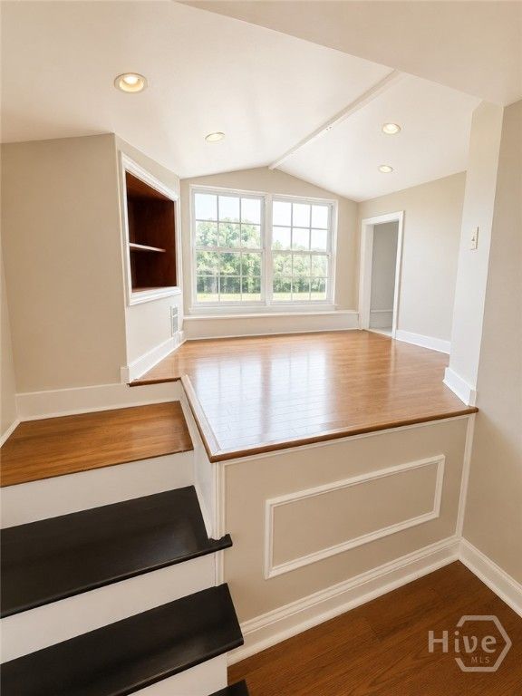 Image 28 of property listing at 2903 W Bay Street 2, Savannah, GA 31408