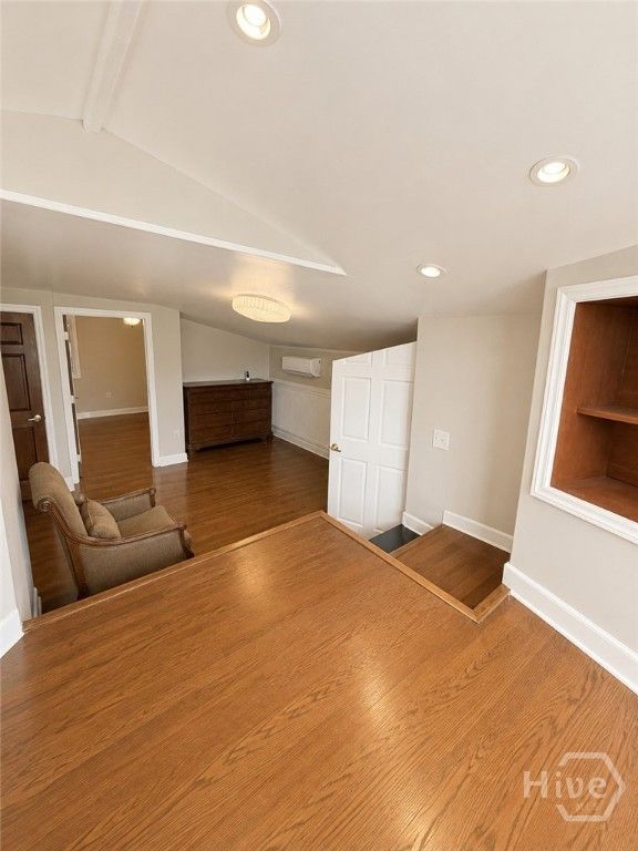 Image 30 of property listing at 2903 W Bay Street 2, Savannah, GA 31408