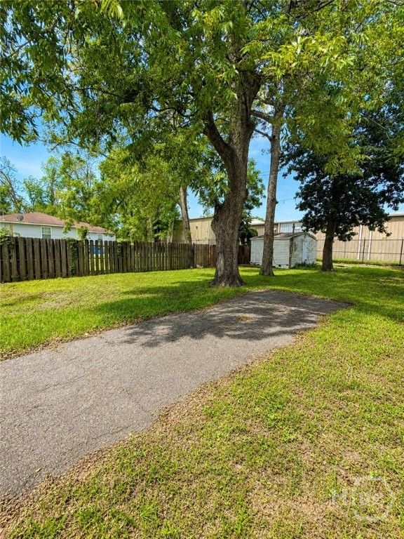 Image 41 of property listing at 2903 W Bay Street 2, Savannah, GA 31408