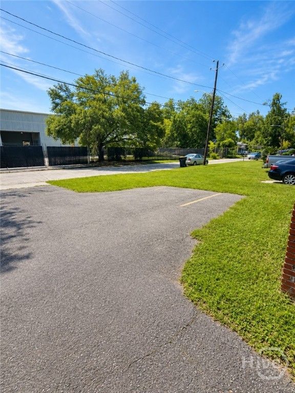Image 42 of property listing at 2903 W Bay Street 2, Savannah, GA 31408
