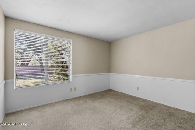 9070 E Kayenta Drive, Tucson, AZ 85749