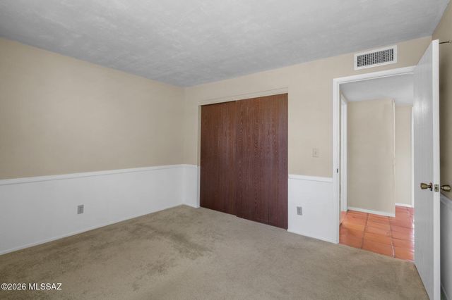 9070 E Kayenta Drive, Tucson, AZ 85749