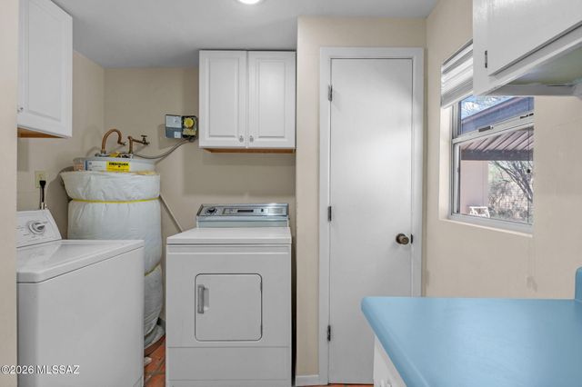 9070 E Kayenta Drive, Tucson, AZ 85749