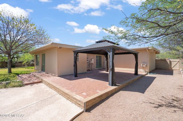 9070 E Kayenta Drive, Tucson, AZ 85749