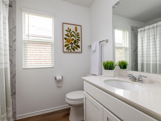 340 Sonterra DR, San Marcos, TX 78666