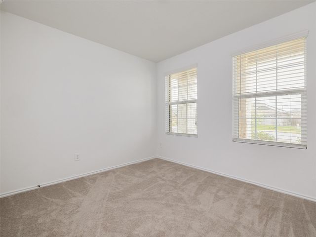 340 Sonterra DR, San Marcos, TX 78666