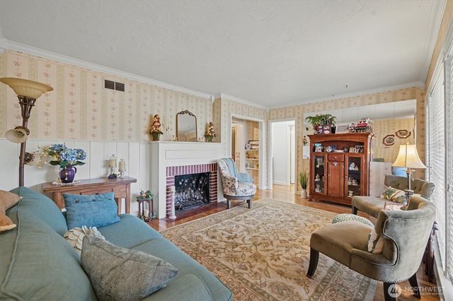 1414 19th Avenue, Longview, WA 98632