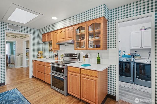 1414 19th Avenue, Longview, WA 98632