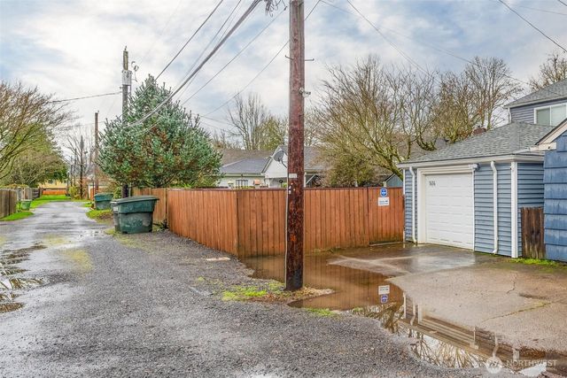 1414 19th Avenue, Longview, WA 98632
