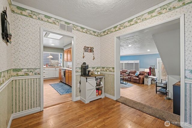 1414 19th Avenue, Longview, WA 98632