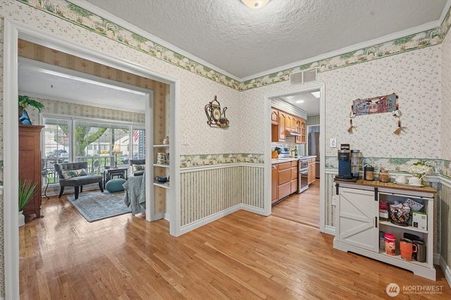 1414 19th Avenue, Longview, WA 98632