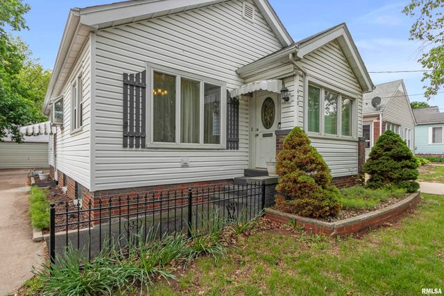 420 W ALBANY Avenue, Peoria, IL 61604