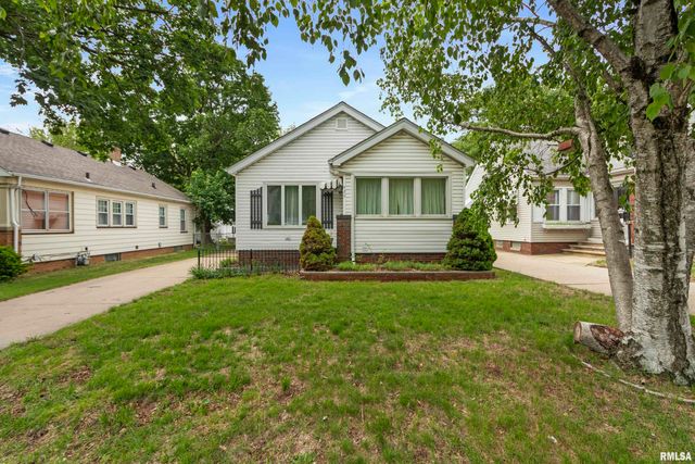 420 W ALBANY Avenue, Peoria, IL 61604