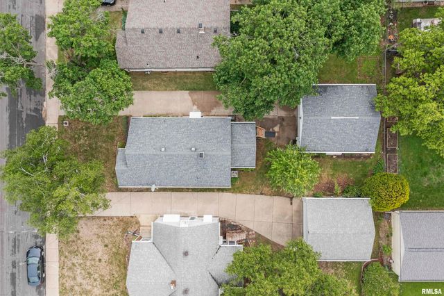 420 W ALBANY Avenue, Peoria, IL 61604