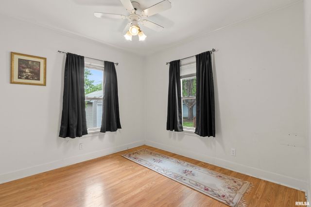 420 W ALBANY Avenue, Peoria, IL 61604