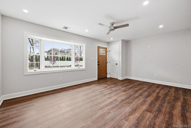 3685 Hope Place, Wantagh, NY 11793