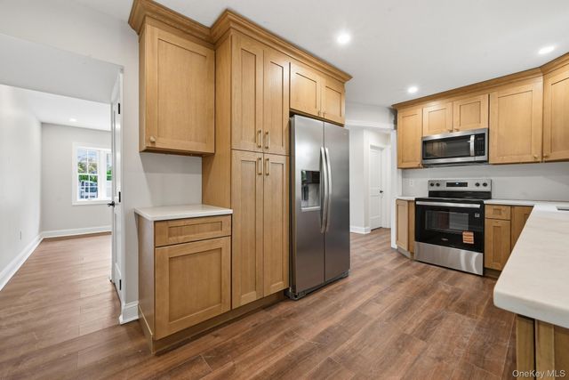 3685 Hope Place, Wantagh, NY 11793