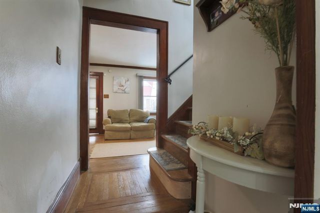 24 Hewitt Avenue, Belleville, NJ 07109