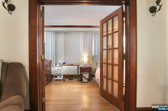 24 Hewitt Avenue, Belleville, NJ 07109