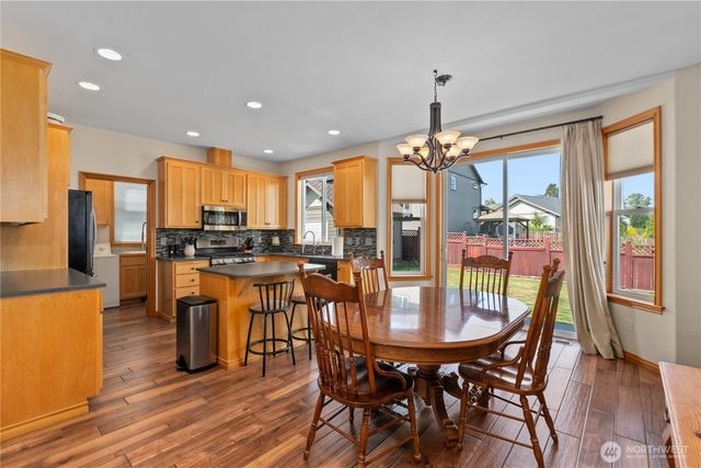 5927 Birdseye Court, Ferndale, WA 98248
