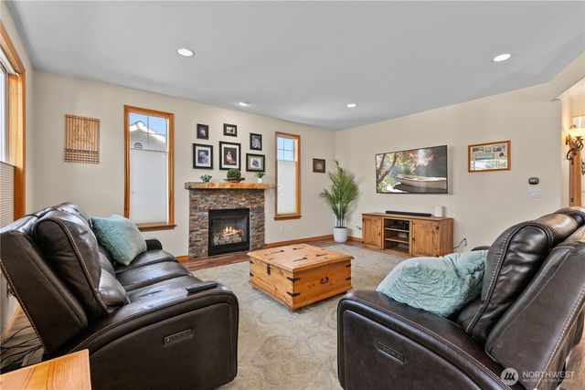 5927 Birdseye Court, Ferndale, WA 98248