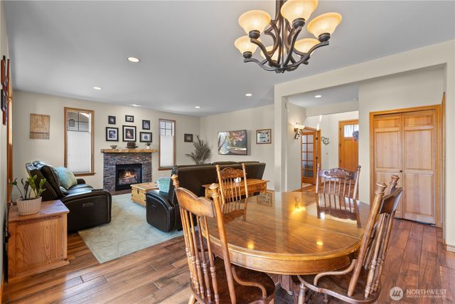 5927 Birdseye Court, Ferndale, WA 98248