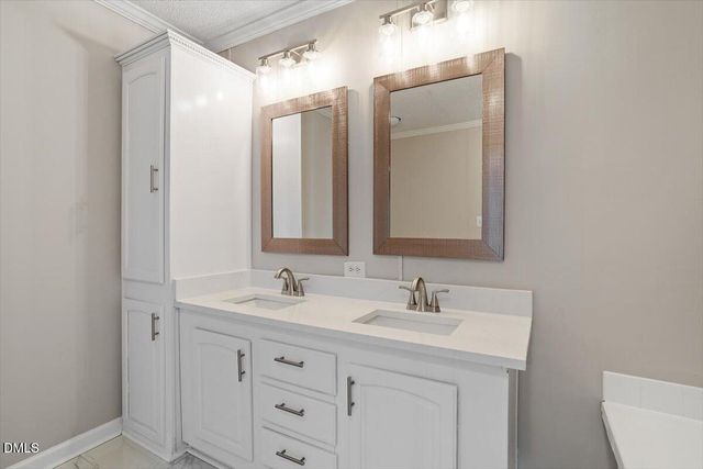 190 Pickett Circle, Vass, NC 28394