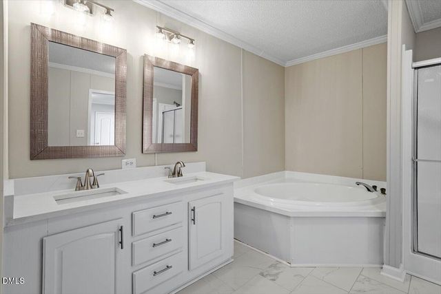 190 Pickett Circle, Vass, NC 28394