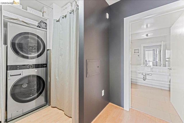 1201 Pine St 354, Oakland, CA 94607