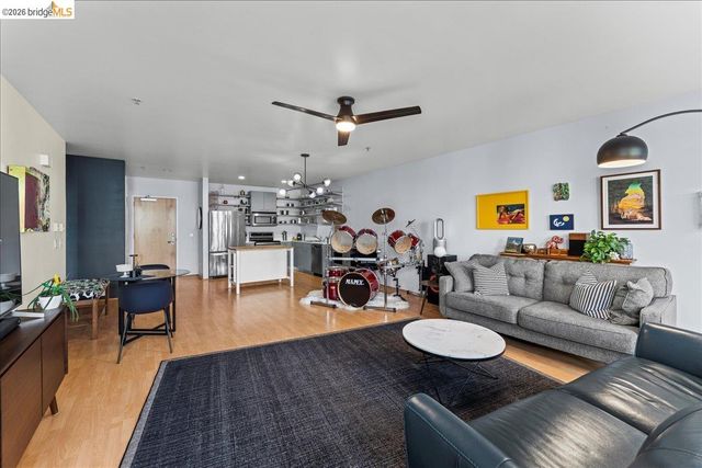 1201 Pine St 354, Oakland, CA 94607