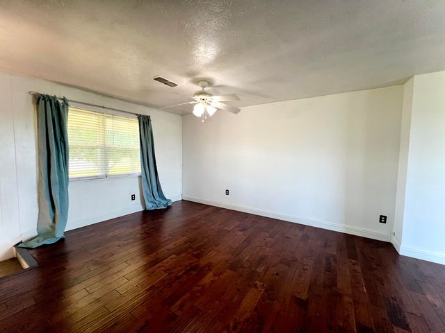 308 Jacksboro Road, Bronston, KY 42518