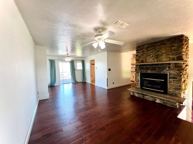 308 Jacksboro Road, Bronston, KY 42518