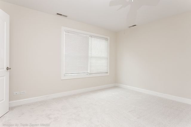 831 N Yale Avenue, Villa Park, IL 60181