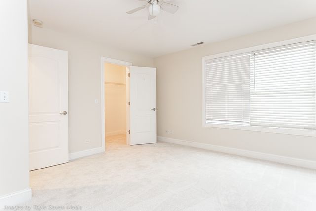 831 N Yale Avenue, Villa Park, IL 60181