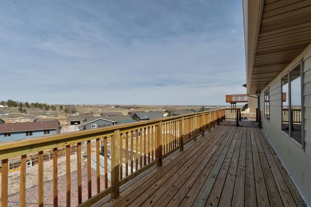 222 E BENGAL DR, Rapid City, SD 57701