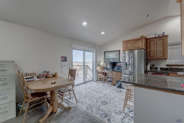 222 E BENGAL DR, Rapid City, SD 57701