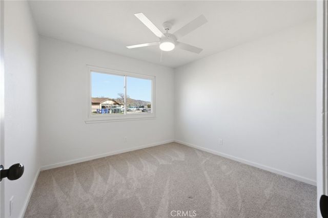 22267 Gayhead, Apple Valley, CA 92307