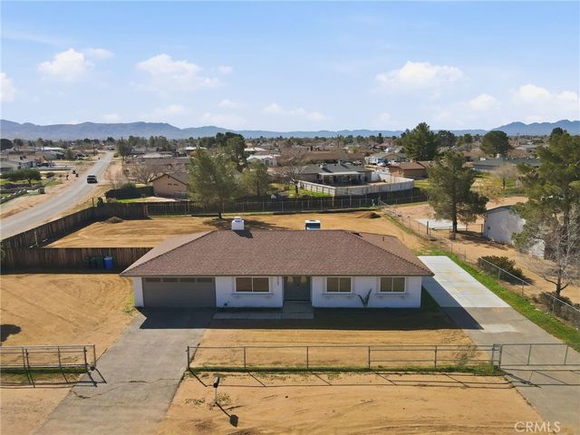 22267 Gayhead, Apple Valley, CA 92307