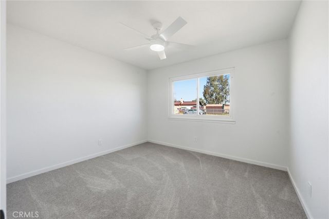 22267 Gayhead, Apple Valley, CA 92307