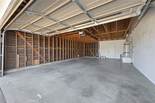 22267 Gayhead, Apple Valley, CA 92307