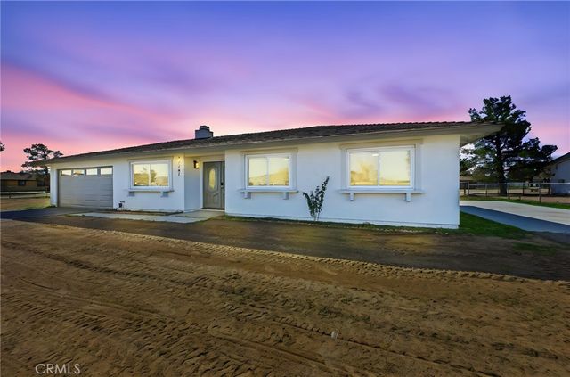 22267 Gayhead, Apple Valley, CA 92307