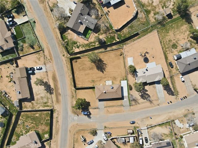 22267 Gayhead, Apple Valley, CA 92307