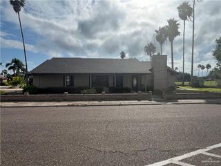 818 Nada Drive, Alamo, TX 78516