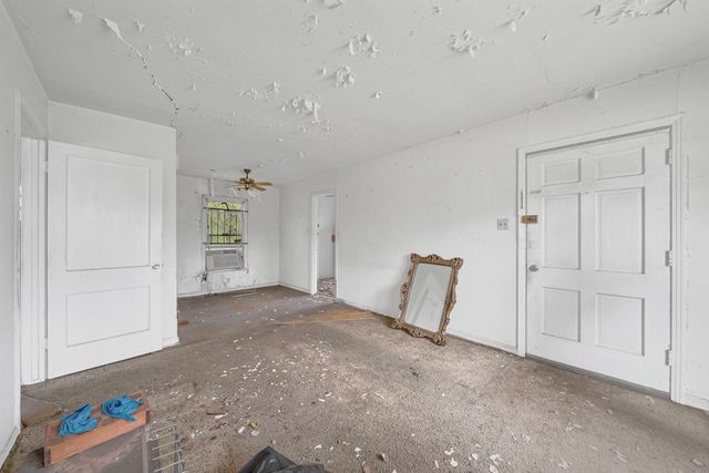 4722 Edmund Street, Houston, TX 77020