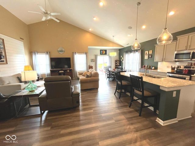 9641 Pica Drive, Fishers, IN 46040