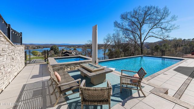3003 Windy Ridge Point, Knoxville, TN 37922
