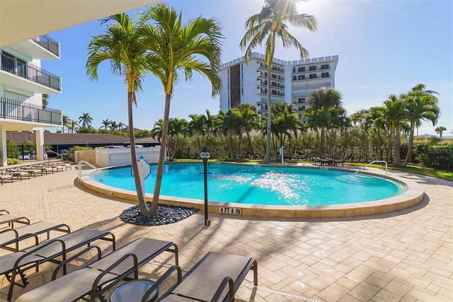 1 BENJAMIN FRANKLIN DRIVE 93, Sarasota, FL 34236